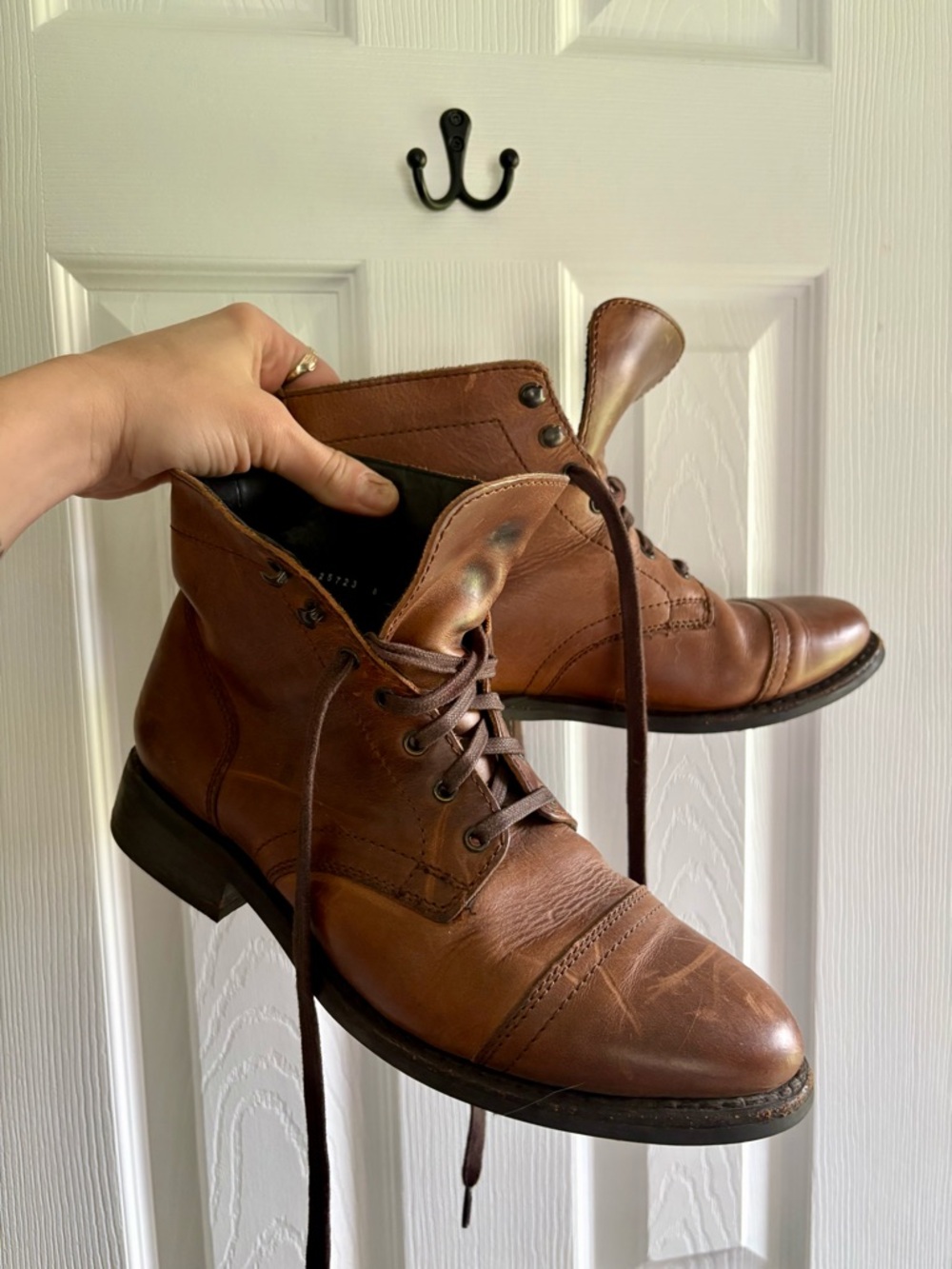 Thursday Boot Company Women's Brown Leather Lace-Up Boots